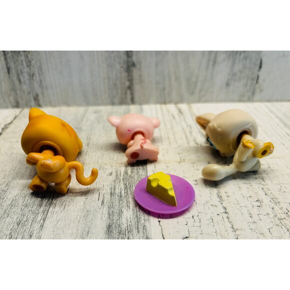 Littlest Pet Shop LPS cats and pink mouse and Accessory - Picture 3 of 3